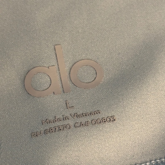 ALO 7/8 High-Waist Airlift Leggings - Picture 1 of 8